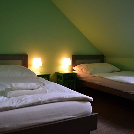 Hotel Anton 텔치 외부 사진