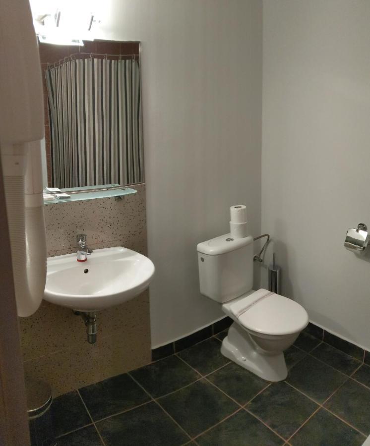 Hotel Anton 텔치 외부 사진