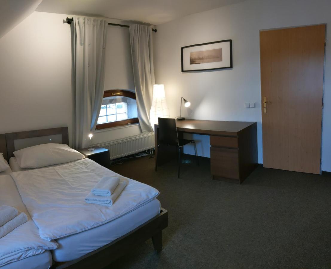 Hotel Anton 텔치 외부 사진